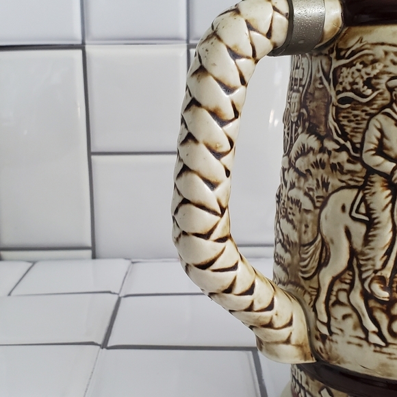 AVON Collector Beer Stein with Lid  Dated 1980  #1 - Picture 5 of 11